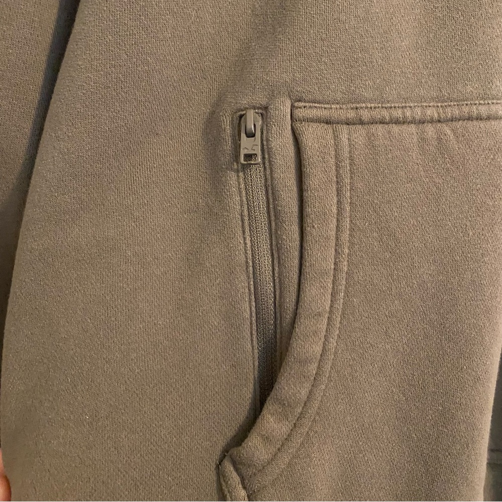 Hollister Men’s Brown Hoodie Size XL - Item 0224 - Picture 3 of 6